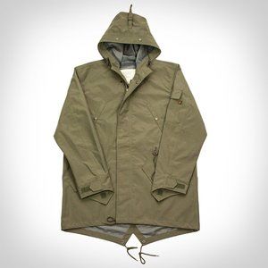 Ace Hotel x Alpha Industries - Waterproof Fishtail Parka (Olive) Size XS